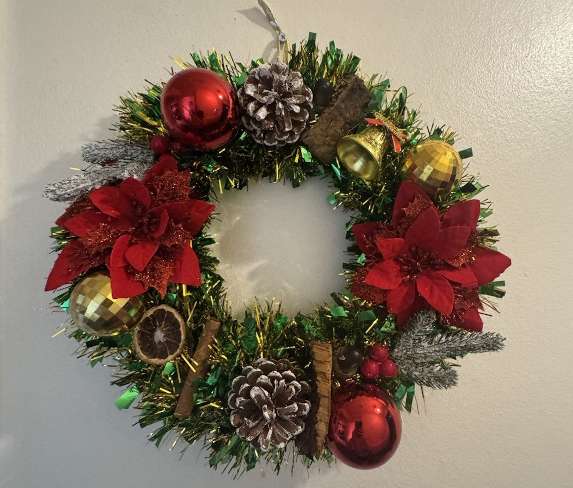 Christmas Wreath Green and Red with Lights for Front Door Uk Christmas Wreath