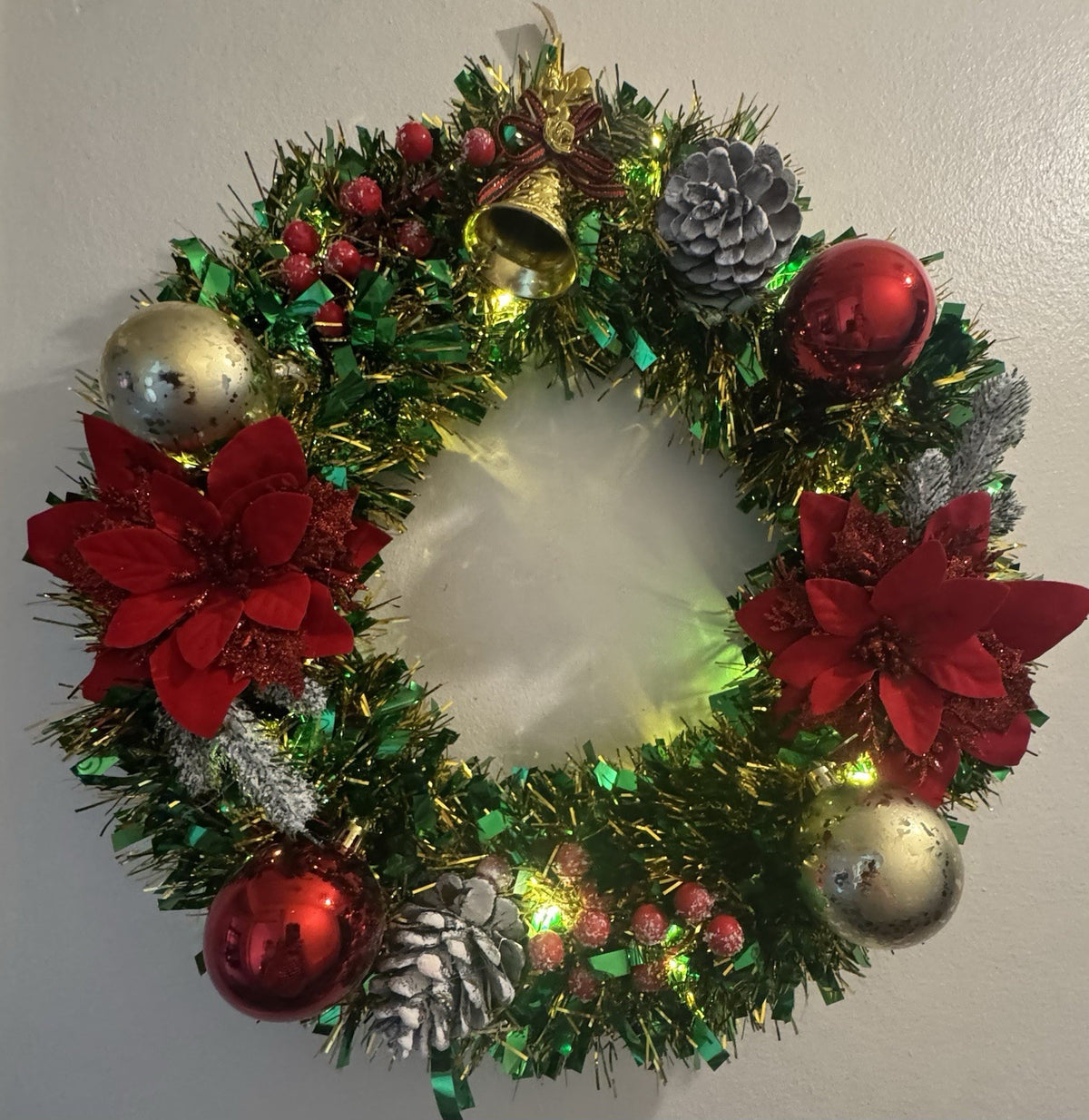 Christmas Wreath Green and Red with Lights for Front Door Uk Christmas Decor