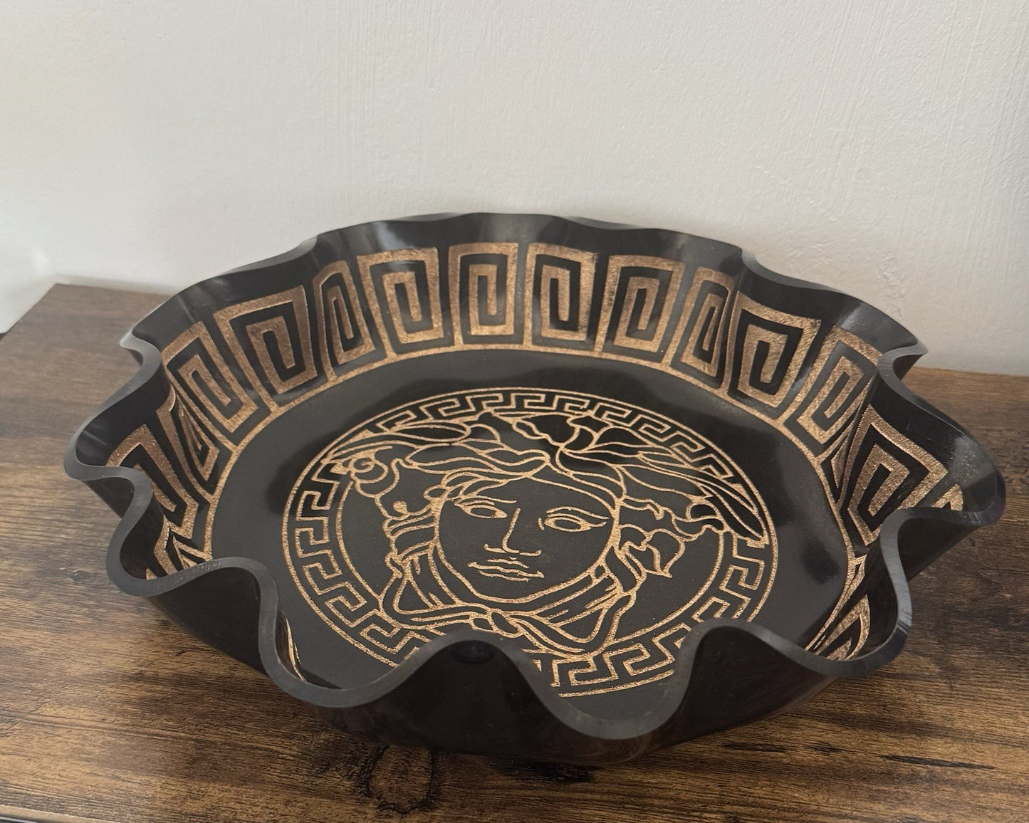 Handcrafted Medusa Resin Fruit Bowl – Mythical Home Décor Centerpiece