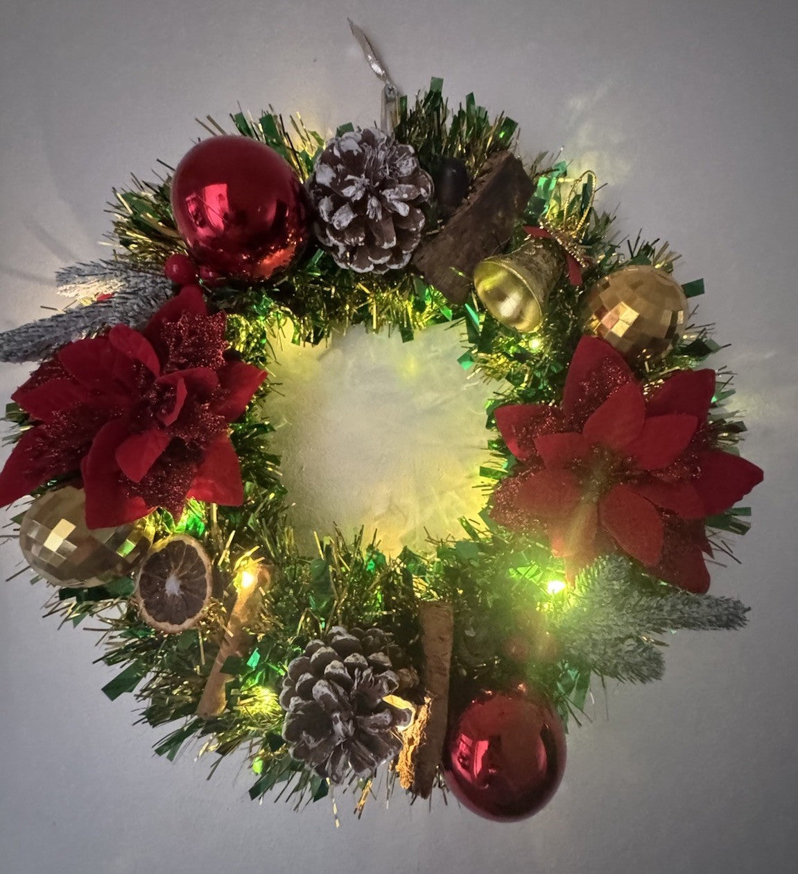 Christmas Wreath Green and Red with Lights for Front Door Uk Christmas Wreath