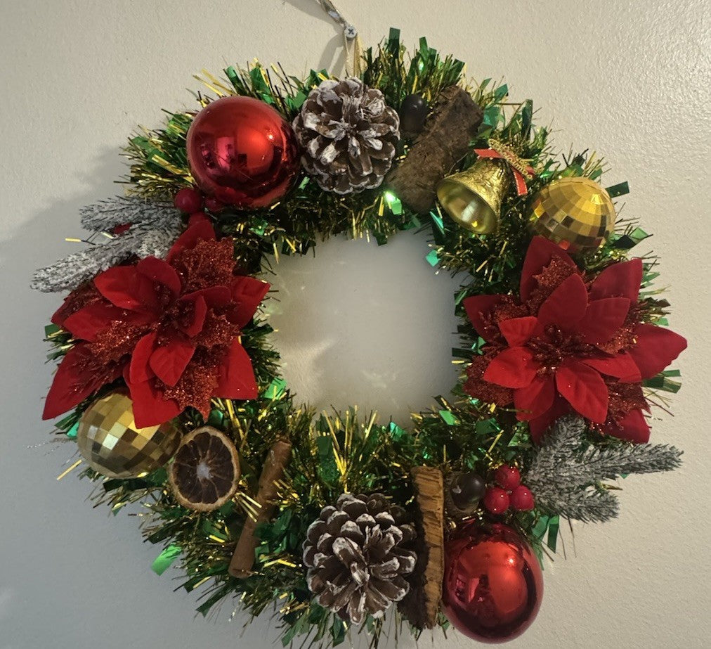 Christmas Wreath Green and Red with Lights for Front Door Uk Christmas Wreath