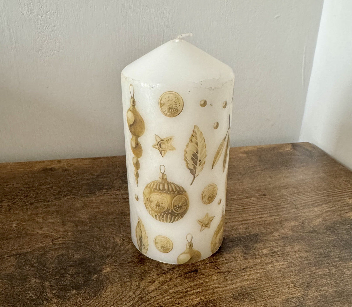 Christmas Pillar Candle Handmade – Holiday Table Centrepiece Home Decor