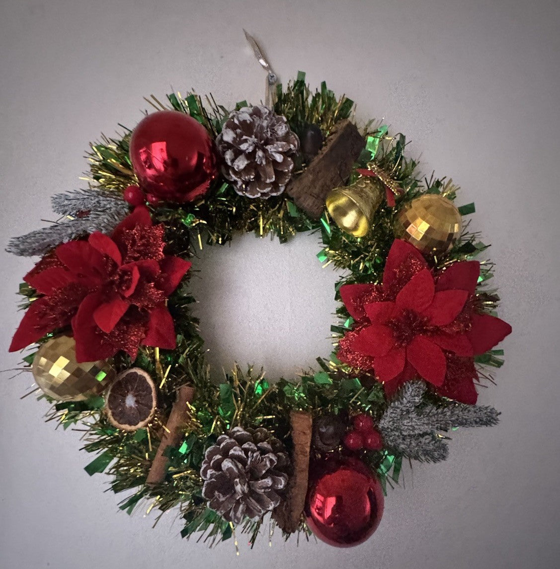 Christmas Wreath Green and Red with Lights for Front Door Uk Christmas Wreath