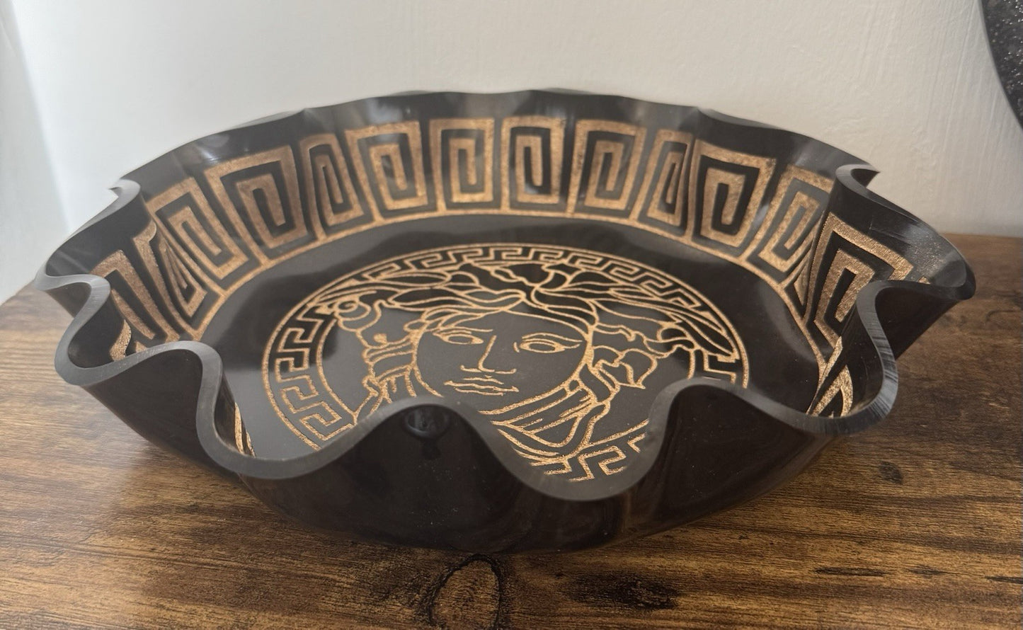 Handcrafted Medusa Resin Fruit Bowl – Mythical Home Décor Centerpiece
