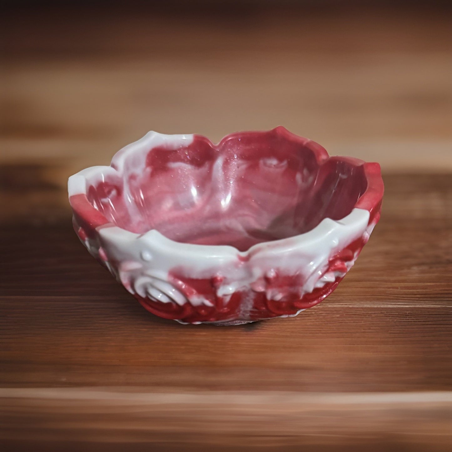 Handmade Red and White Resin Decorative Bowl – Rose Pattern Design Home Decor