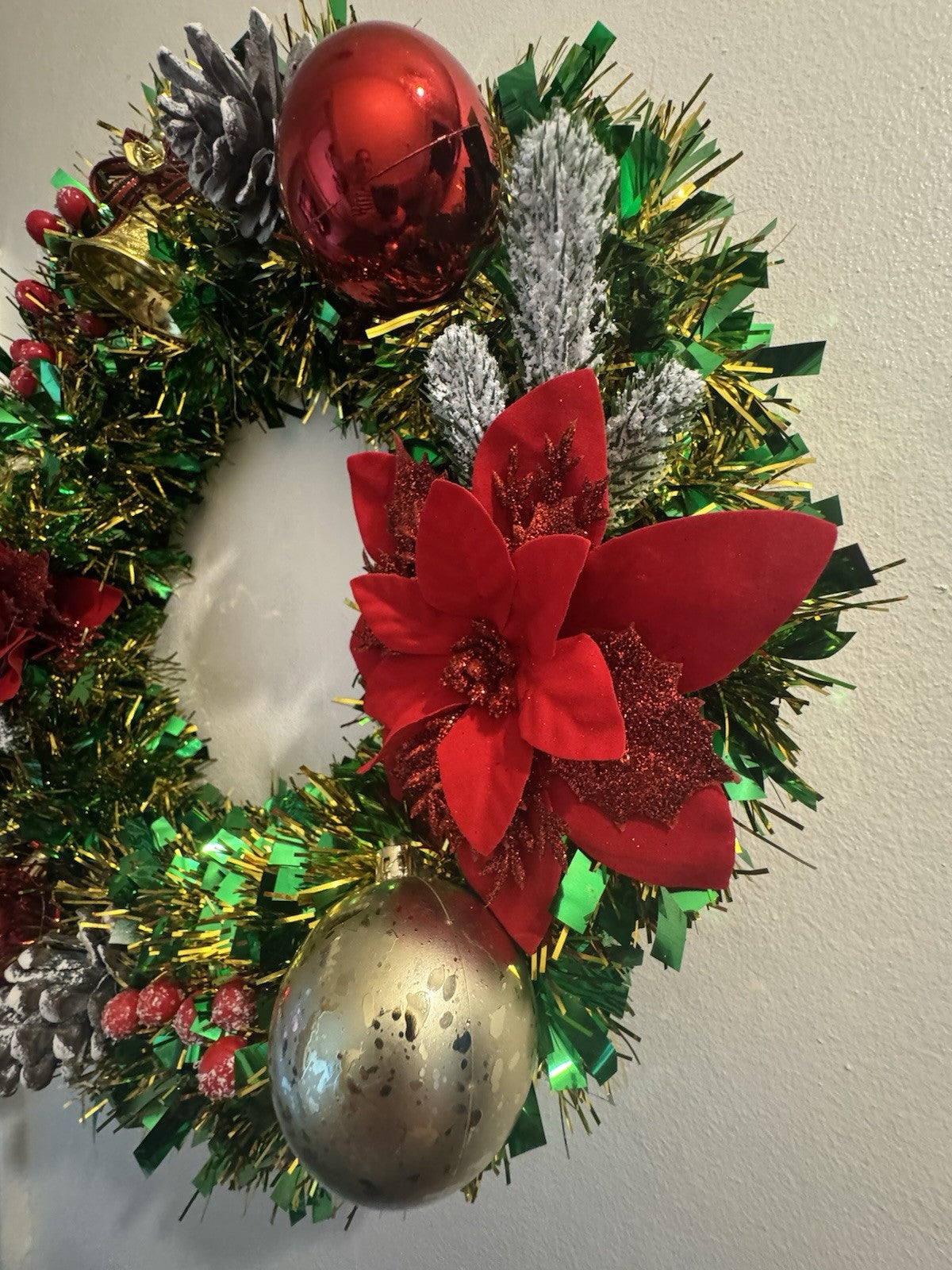 Christmas Wreath Green and Red with Lights for Front Door Uk Christmas Decor