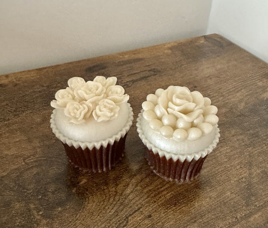 Handmade Resin Cupcake Display – Realistic Fake Cupcake for Shop Window Decor