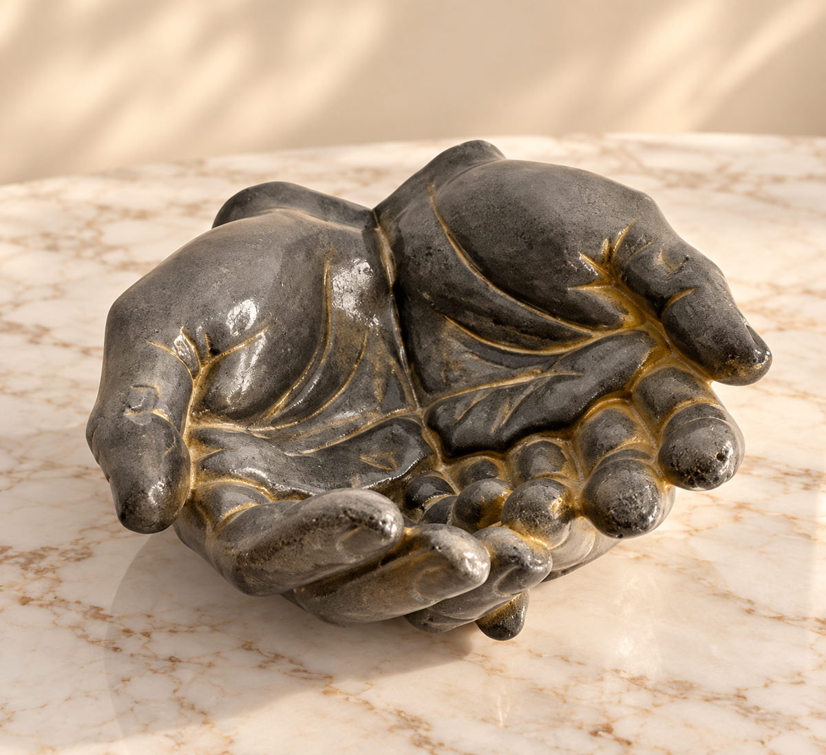 Hand Shaped Decorative Keepsake Holder | Jewellery, Ring & Key Holder | Home Décor
