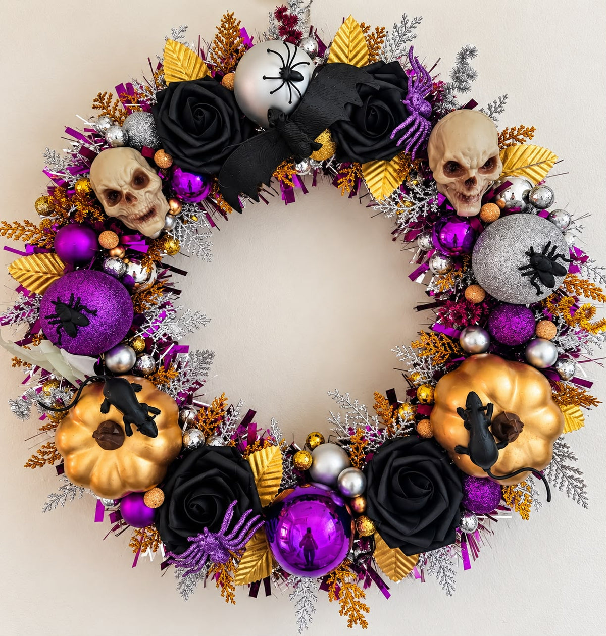 Halloween Wreath 40cm – Black Purple & Orange Skull, Spider & Pumpkin Door Decoration