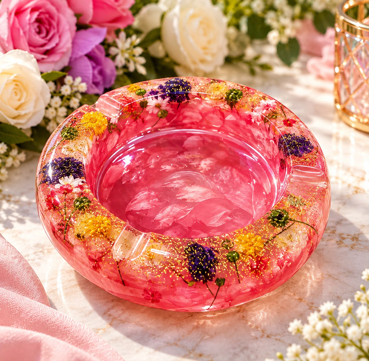 Handmade Resin Ashtray with Dried Flowers – Unique Tabletop Decoration