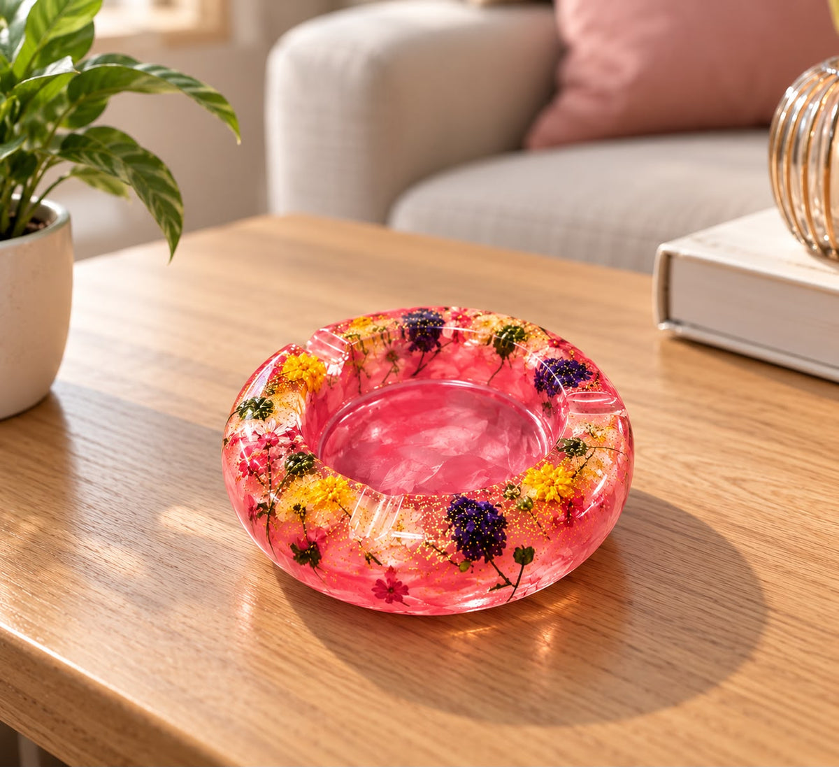 Handmade Resin Ashtray with Dried Flowers – Unique Tabletop Decoration
