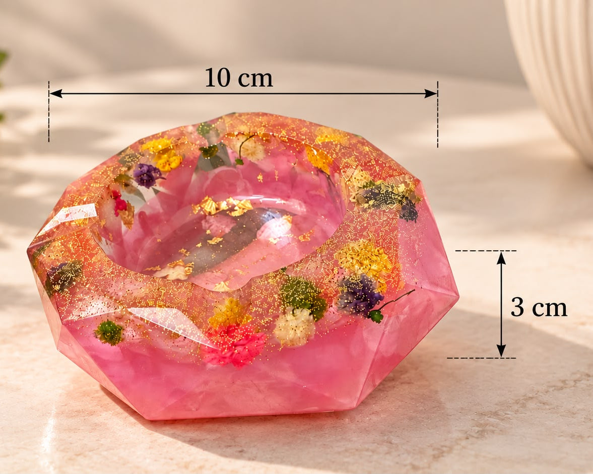Handmade Resin Ashtray with Dried Flowers – Unique Tabletop Decoration
