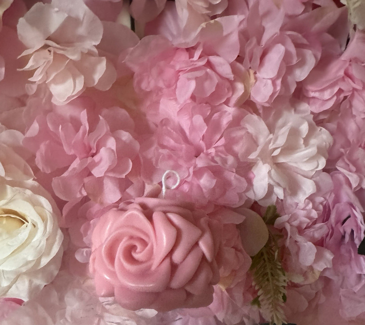 Rose Scented Flower Candle