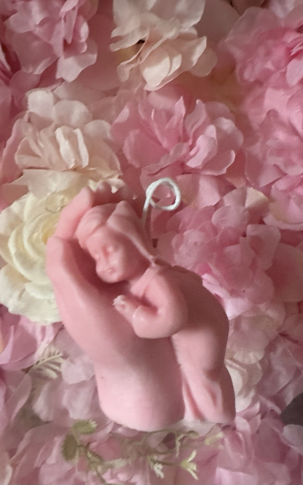 Baby In Mother’s   Hands Scented Candle
