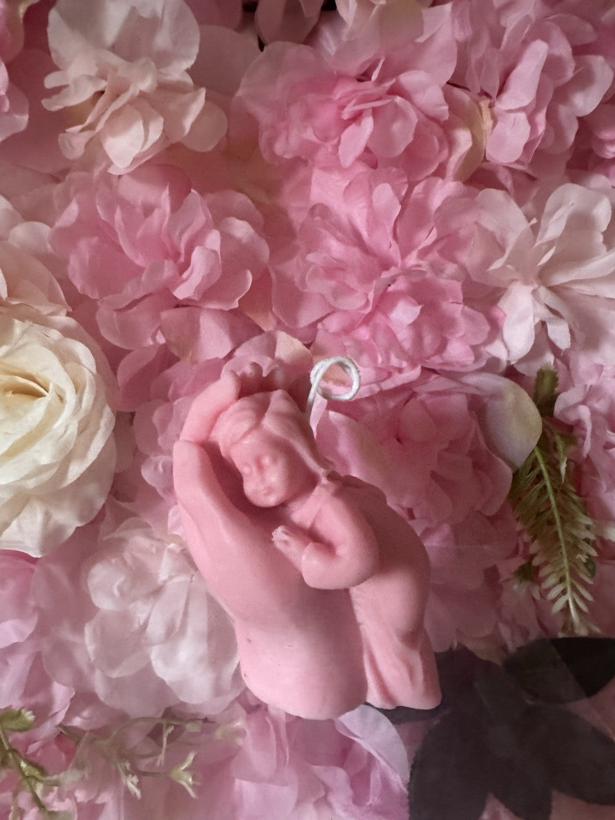 Baby In Mother’s   Hands Scented Candle