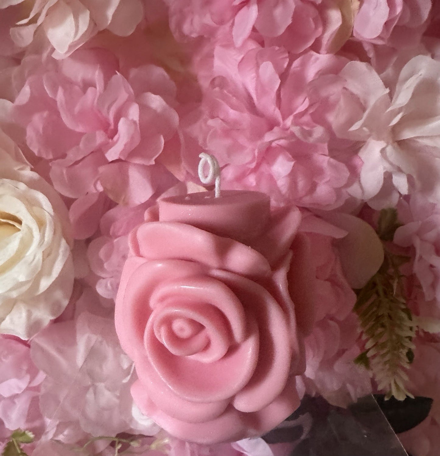 Rose Scented Flower Candle